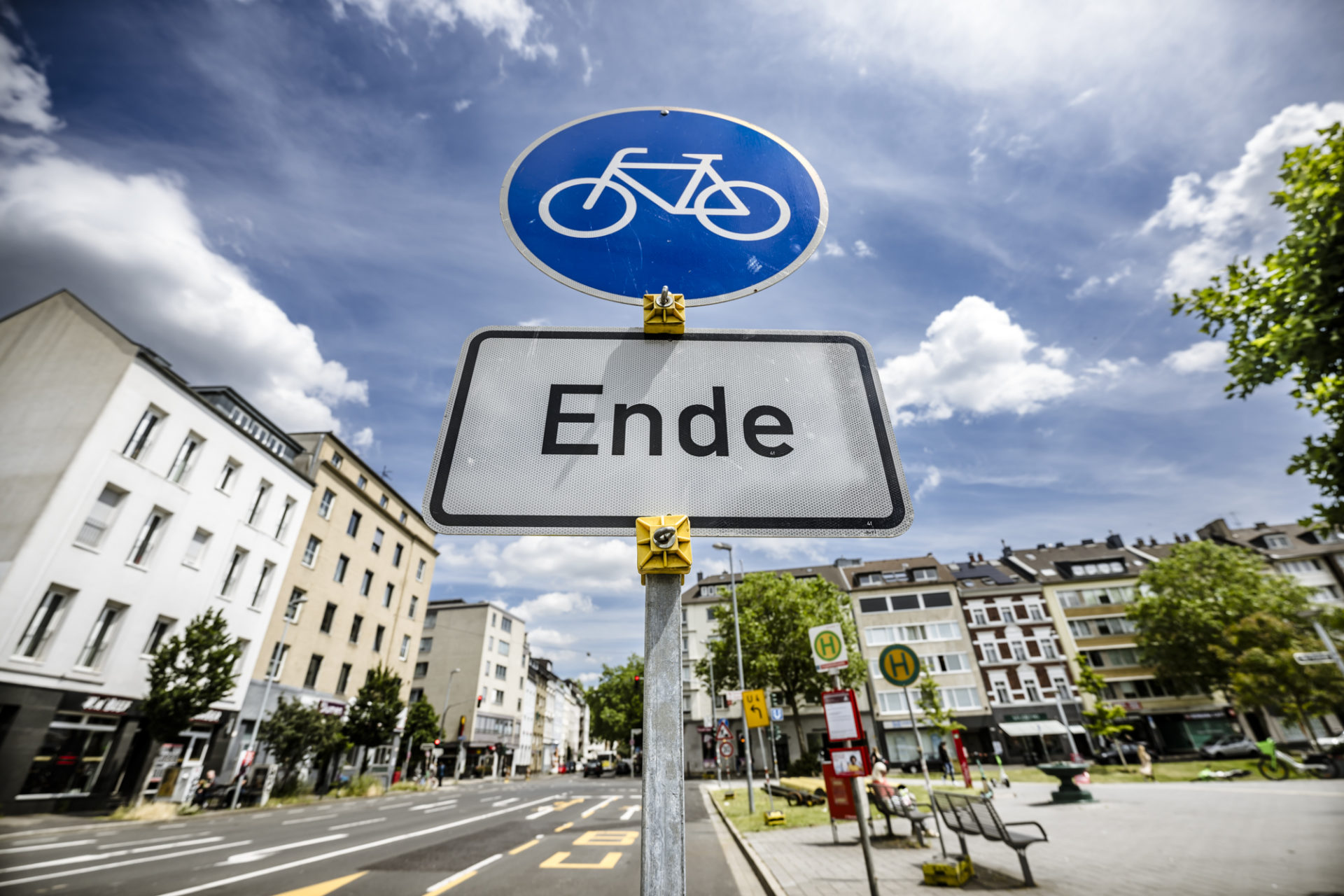 Radweg-Ende in Düsseldorf