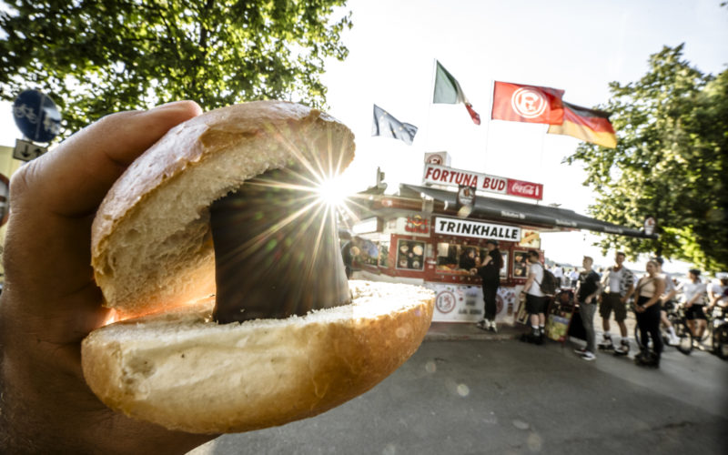 Fortuna-Brötchen am Fortuna-Büdchen in Düsseldorf