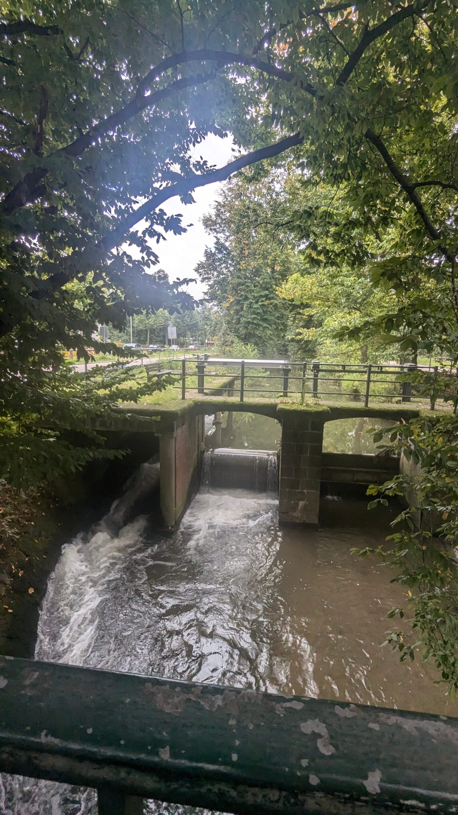 Spaltwerk der Düssel an der Heinrichstraße