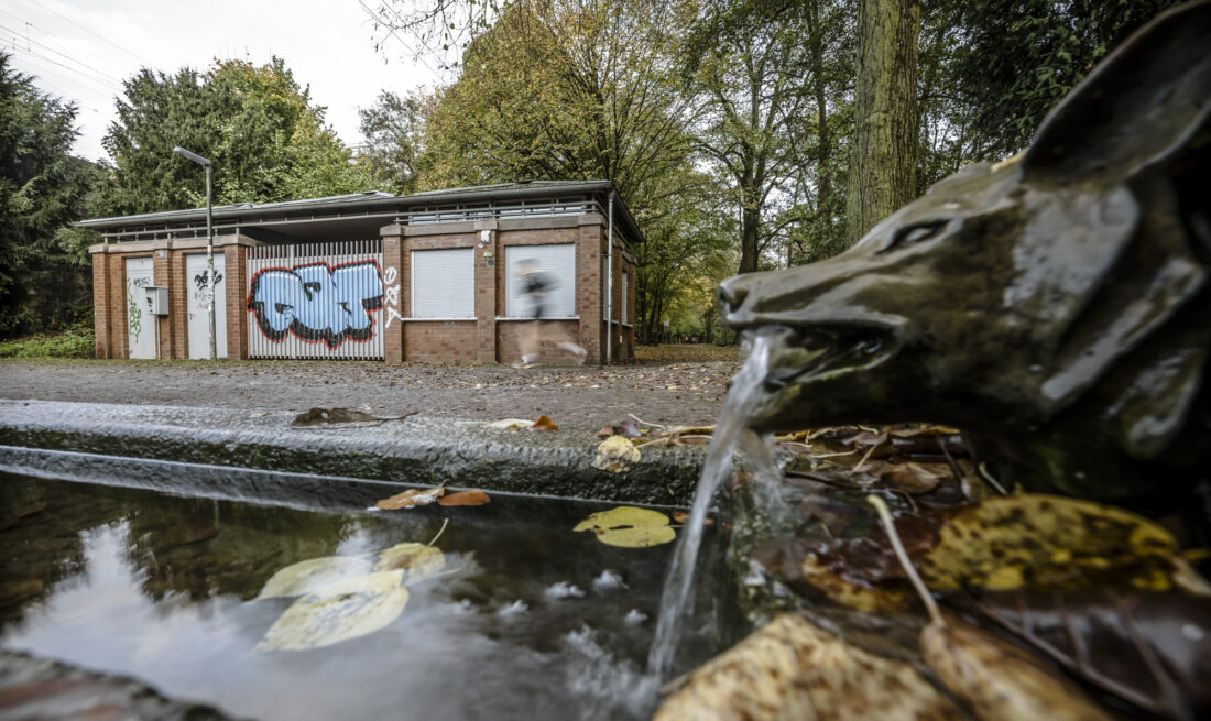 Florabar im Volksgarten an der Emmastraße in Düsseldorf Oberbilk