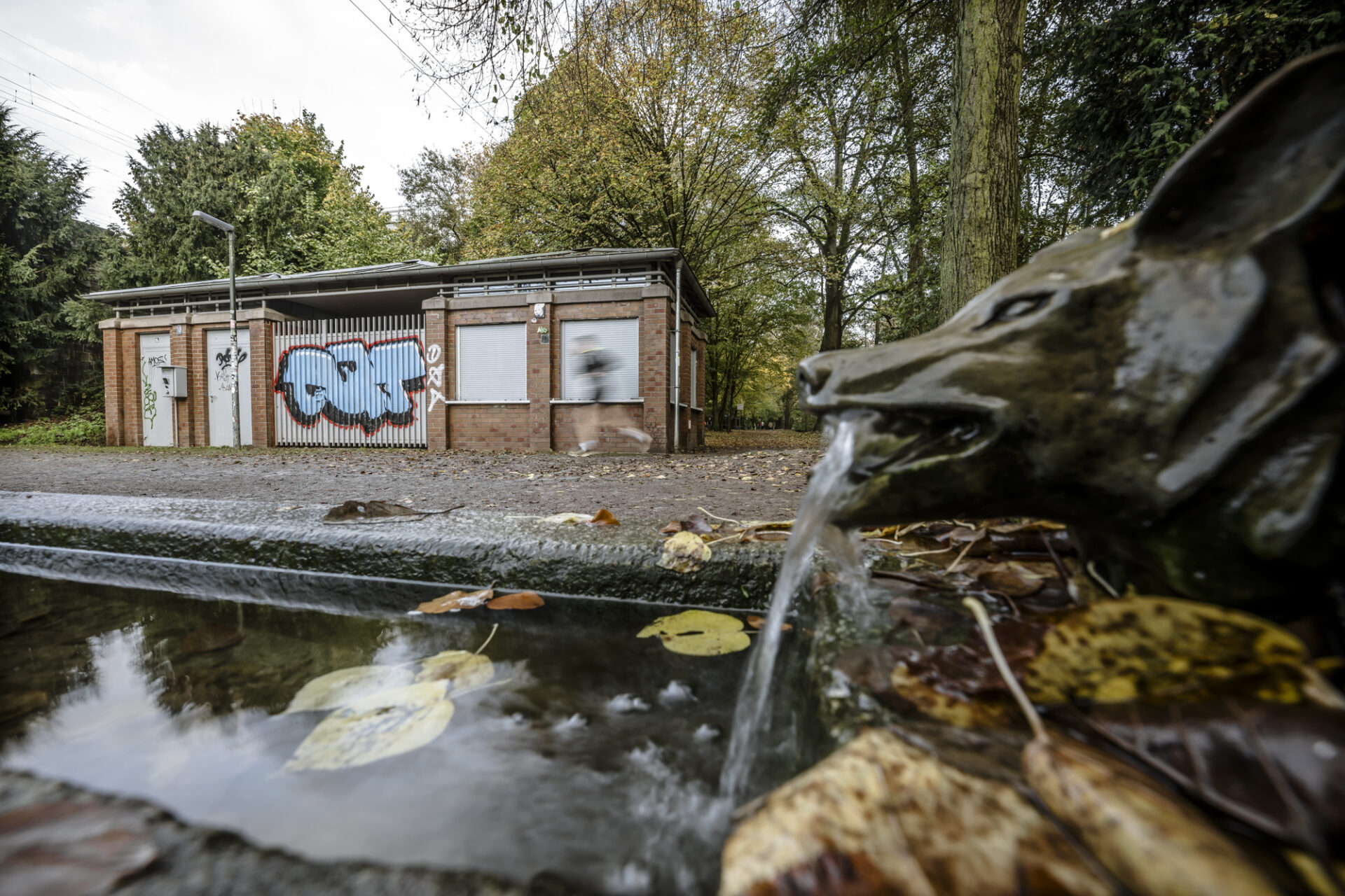 Florabar im Volksgarten an der Emmastraße in Düsseldorf Oberbilk