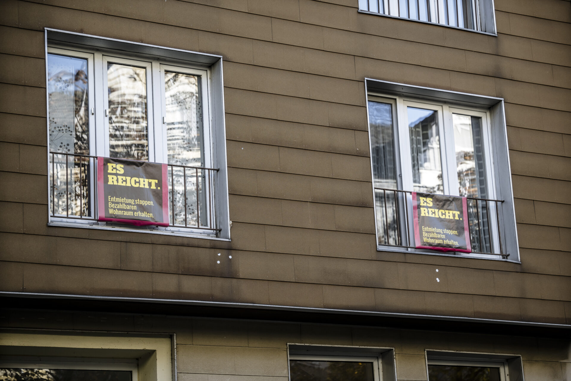 Vorübergehend besetzte Häuser an der Bankstraße in Düsseldorf